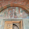 Церковь Святой Гаянэ в городе Вагаршапат, настенная роспись над входной дверью.