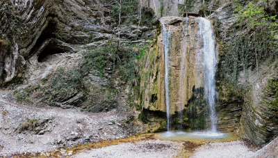 Тенгинский водопад