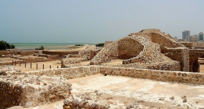 Древняя крепость Калат-аль-Бахрейн