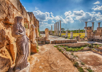 Древний город Саламис