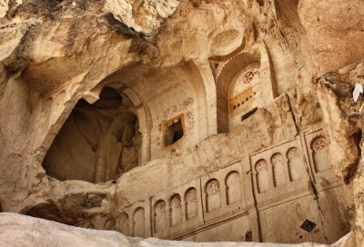 Пещерные храмы Долины Гереме