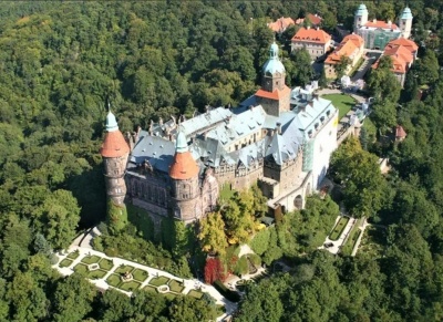 Замок Ксенж(Валжбих)