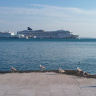 Город Сплит. Адриатическое море, чайки, лайнеры.