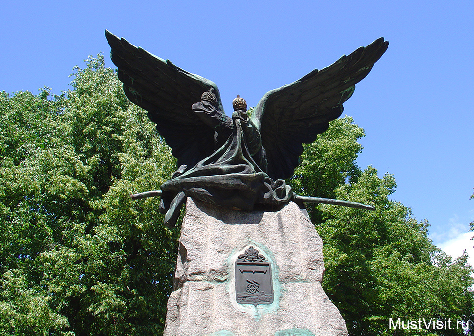 Памятник участникам боев 1812 года в Вязьме
