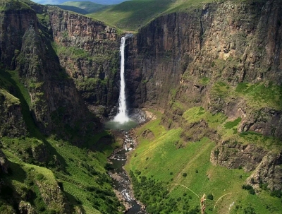 Водопад Малетсюнейане