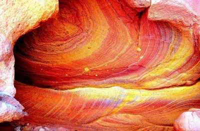 Большой Цветной каньон в Табе