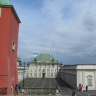 "Дворец под бляхой" примыкает к Королевскому замку в городе Варшава