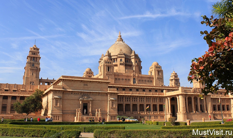 Дворец Umaid Bhawan в Джодхпуре