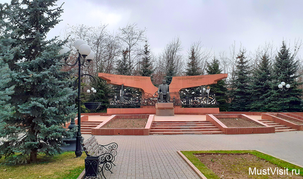 Парк имени первого Президента Назарбаева в Алматы