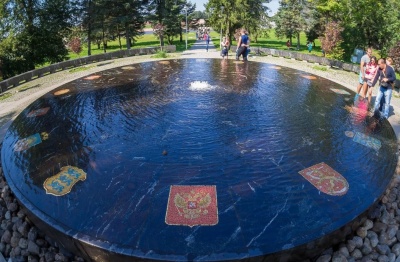 Ганзейский фонтан в Великом Новгороде