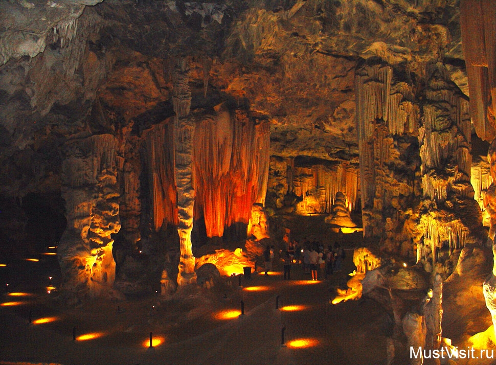 Пещера Канго
