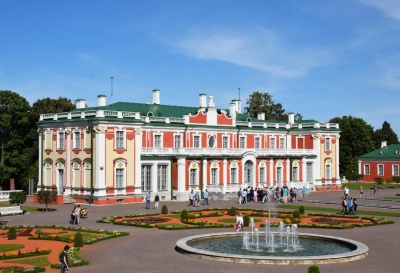 Дворцово-парковый ансамбль Кадриорг в Таллине