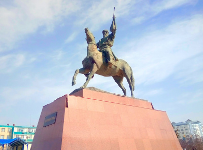 Памятник Курмангазы в Актау