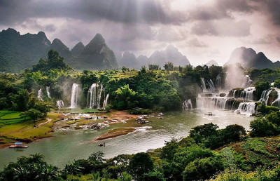 Водопад Дэтянь (Банзёк) - самый большой водопад Вьетнама