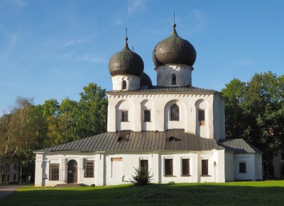 Антониев монастырь в Великом Новгороде