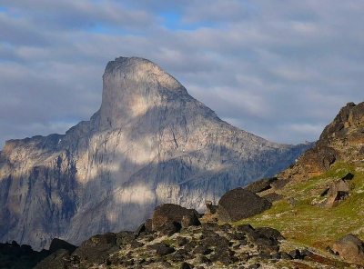 Гора Тор-самый большой в мире вертикальный откос