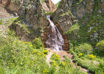 Водопад Шаджатмаз на дороге к Джилы-Су