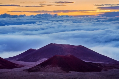 Вулкан Мауна-Кеа-высочайшая гора в мире (по относительной высоте)