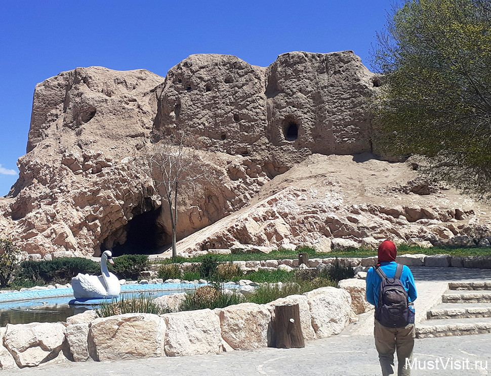 Крепость Kerman Dokhtar