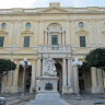 Элегантное здание Национальной библиотеки Мальты (1786-1796)