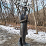 Скульптура Печорина - персонажа романа "Герой нашего времени" М.Ю. Лермонтова