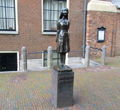 Дом Анны Франк в Амстердаме