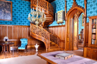 Винтовая лестница во дворце Леднице