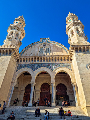 Мечеть Кетшава в Алжире