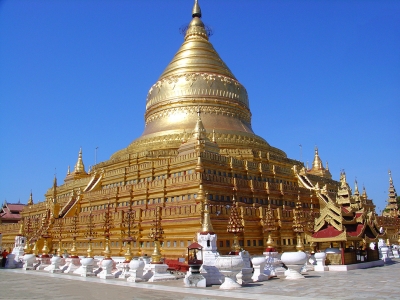Пагода Швезигон в Багане