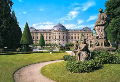 Дворцово-парковый ансамбль -Вюрцбургская резиденция