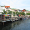 Канал Слотсхольменс и набережная Вед Странден в центре Копенгагена.