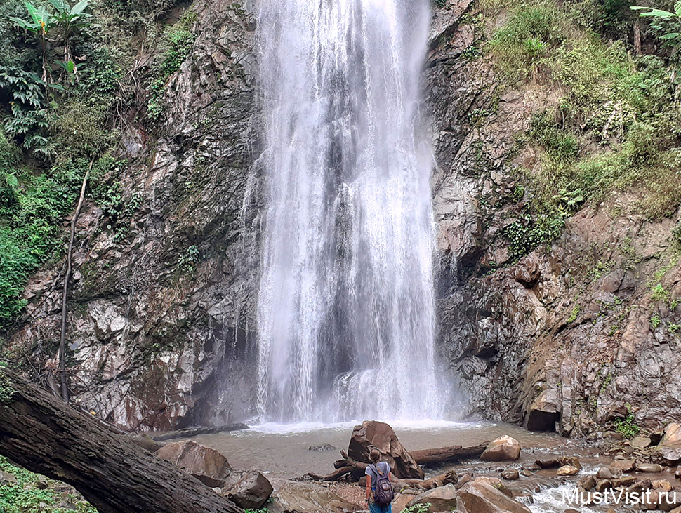 Khun Kron Waterfall