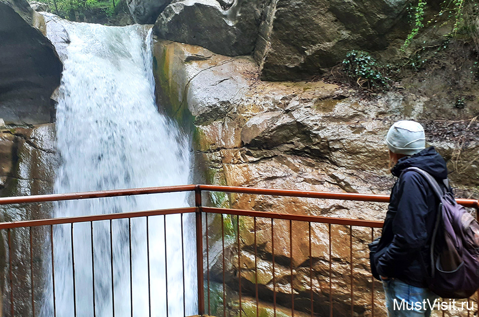 Водопад Самандере
