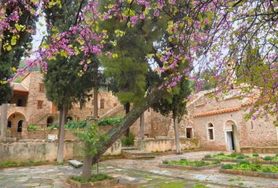 Монастырь Кесариани в Афинах