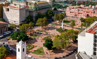 Площадь Пласа-де-Майо в Буэнос-Айресе