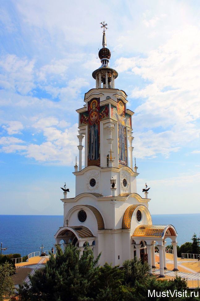 Храм-маяк Николая Чудотворца в Крыму