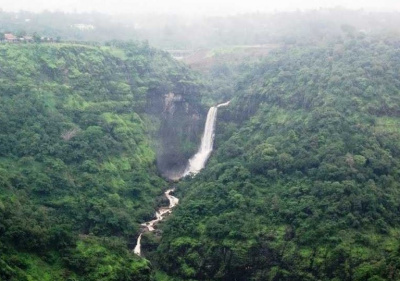 Водопад Kune Falls