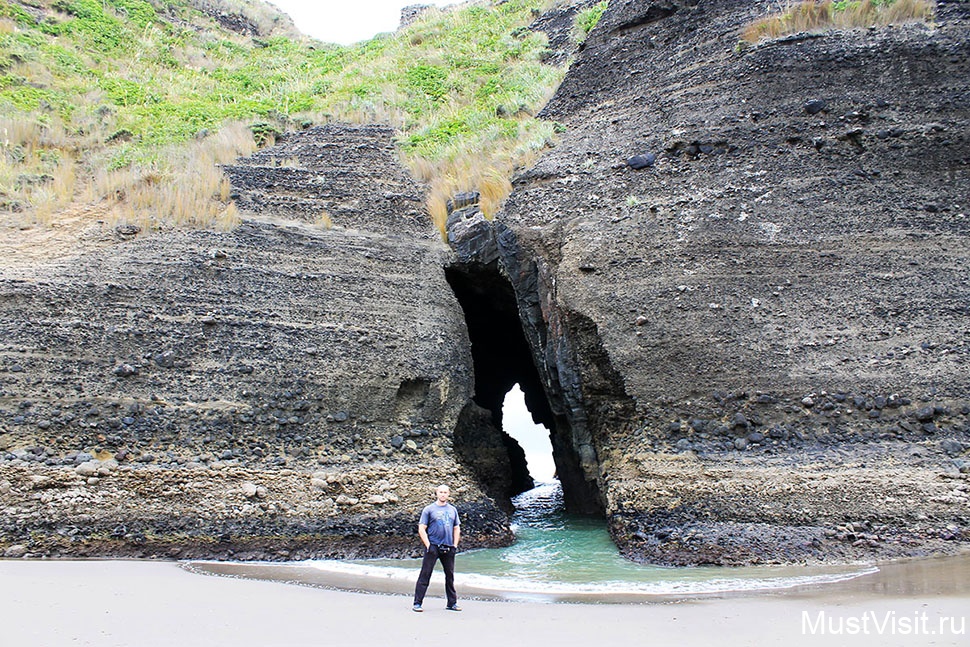 Природная арка пляжа Пиха