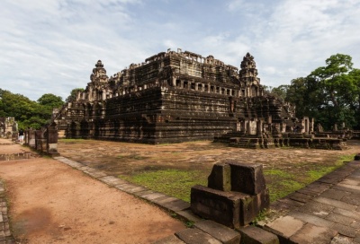 Храм Бапуон в Ангкоре