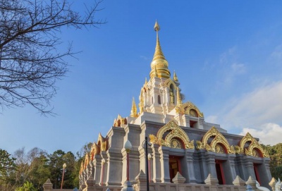 Храм Wat Santikiri Temple в Mae Salong