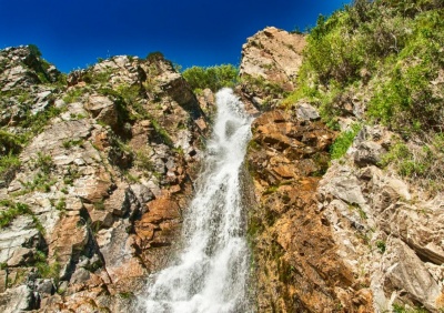 Водопад Медвежий (Казахстан)