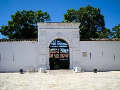Крепость Fortaleza de la Polvora