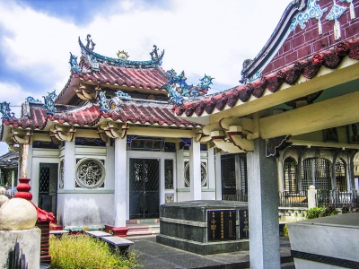 Китайское кладбище в Маниле