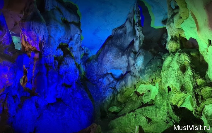 Пещера Ялан Дунья