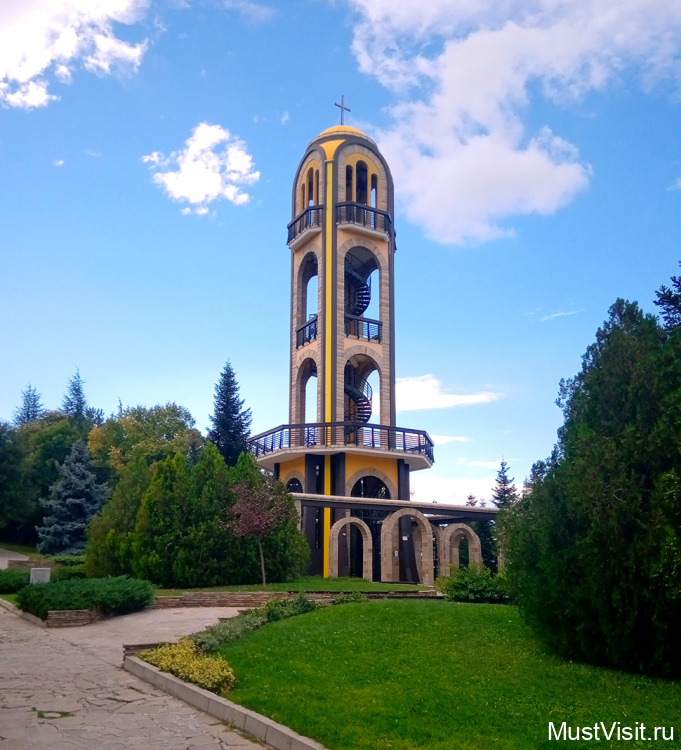 Колокольная башня в Хасково