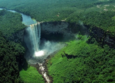 Природный резерват Центрального Суринама