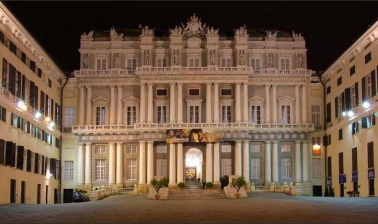 Палаццо Дукале в Генуе