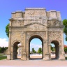 Триумфальная арка в городе Оранж