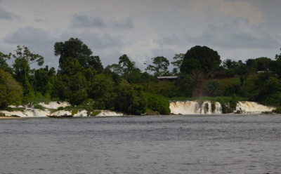 Водопад Лобе, Криби, Камерун